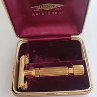 GILLETTE ARISTOCRAT USA PLACCATO IN ORO