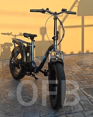 Bicicletta elettrica fat legale come nuova 