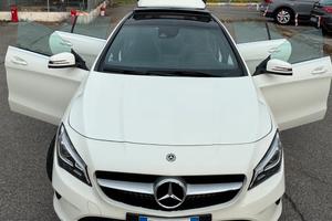 Mercedes  CLA