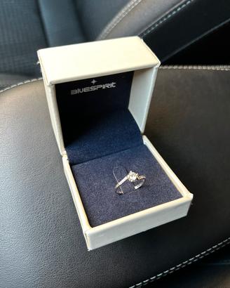 Anello oro e diamante
