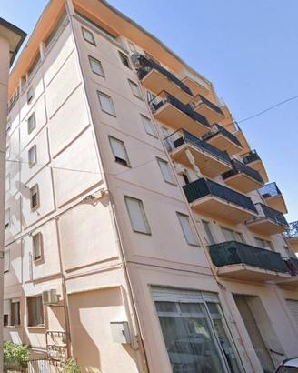 Appartamento di 117 m² con 4 locali a Montecchio M