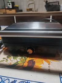 piastra grill scalda panini 