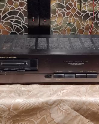 JVC AX-11 Amplificatore Stereo Integrato