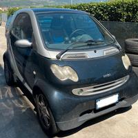 Smart fortwo (2002) 800d 30kw 3p ricambi usati
