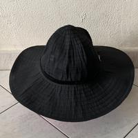 Cappello Benetton taglia 56