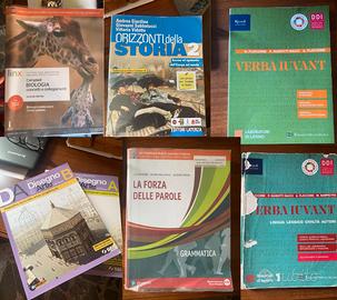 Libri liceo scientifico e liceo scienze umane