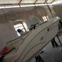 barca con EFI 100