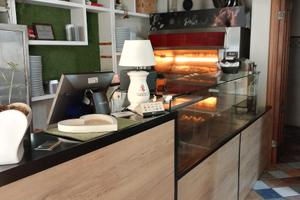 Pizzeria polleria gastronomia