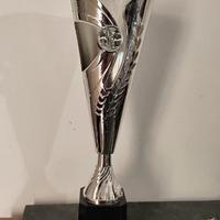 coppa argento in plastica premiazione podio