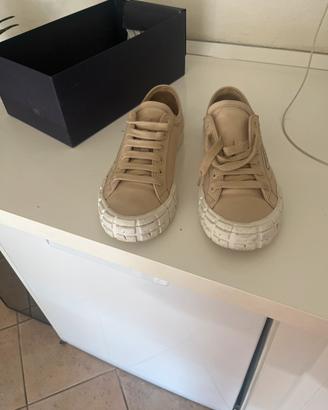 Scarpe Prada
