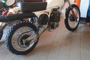 ktm mc5 400 immatricolato