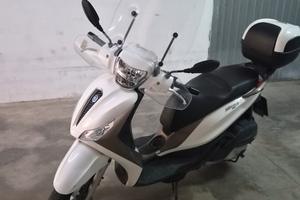 Piaggio Medley 125 - da riparare o  per ricambi