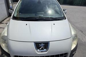 Peugeot 3008 1.6 HdI 112cv