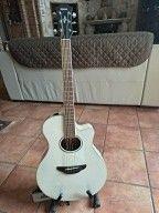 CHITARRA ELETTROACUSTICA YAMAHA