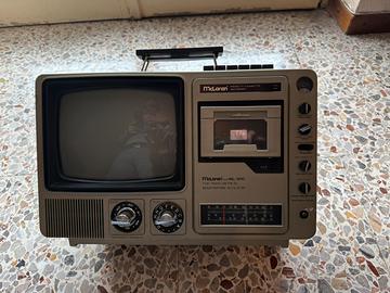 Radio tv cassette mclaren ML 900