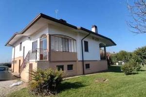 Villa a Santa Maria La Longa (UD)