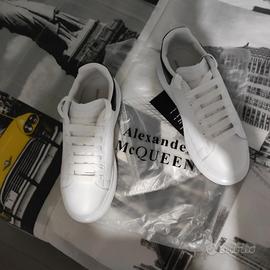 Alexander McQueen Sneakers Bianche Nere 43 Nuove
