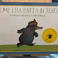 Chi me l'ha fatto in testa? di Wolf Erlbruch 