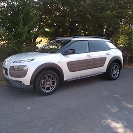 Citroen 1.2 Shine Puretech 82 - 2015