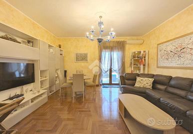 3 LOCALI A CIAMPINO
