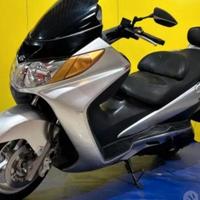 Suzuki Burgman 