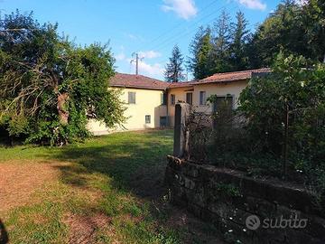 Villa di 500 m² con più di 5 locali a Poppi