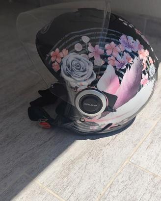 Casco Jet Airoh Nero Floreale con Visiera. Ottime