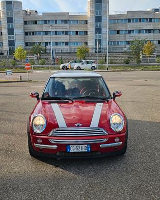 Mini Cooper 1600 cc