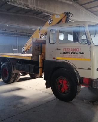 Fiat  682  ricambi o intero