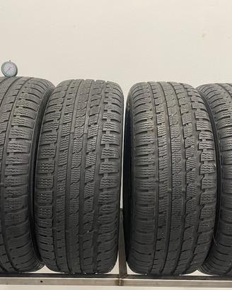 225 55 r17 101v 4 gomme kumho invernali