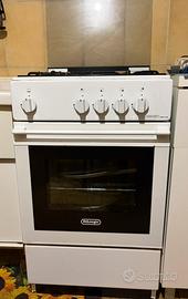 Cucina a Gas 4 fuochi De Longhi