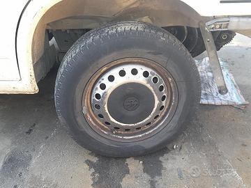 FUSELLO RUOTA ANT. DX. VOLKSWAGEN TRANSPORTER «T4»
