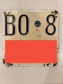 Targa uso collezionisti Lambretta LD 150 + cassone