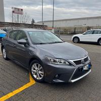 Lexus CT 200h Hybrid