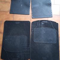 tappetini auto in gomma 