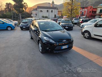 Ford Fiesta 1.4 TDCi 68CV 5 porte Titanium - 150.0