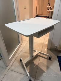 Maclean MC-903 Tavolo per laptop regolabile