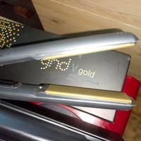 Piastra stirante professionale GHD Gold