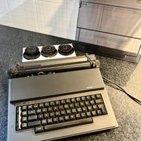 Olivetti Praxis 20 con 3 margherite originali