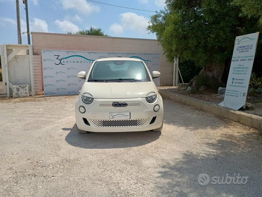 Fiat 500 2024 photo 2