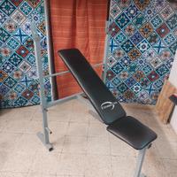 Panca più bilancere e pesi