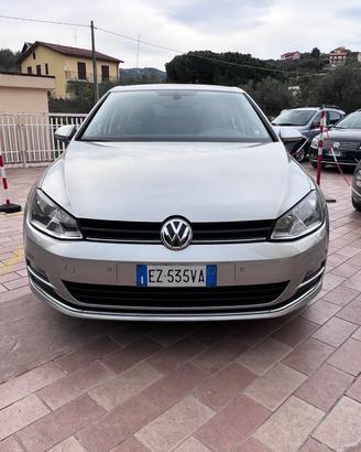 Volkswagen Golf 2.0 TDI 5p. 4MOTION Highline BlueM