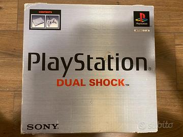 Playstation 1 SCHP-7000 NTSC-J + giochi