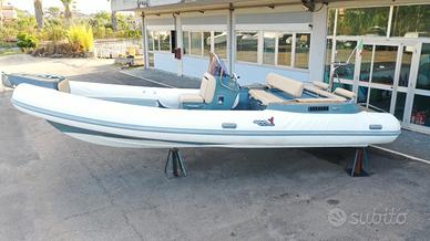 Gommone motonautica vesuviana 780