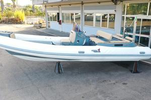 Gommone motonautica vesuviana 780