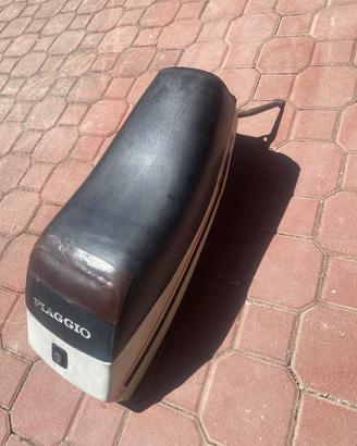 Sella originale per Piaggio Vespa Rush S.