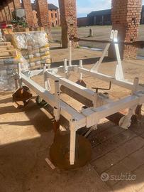 Stendi telo per pacciamatura