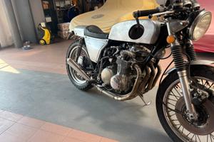 Honda four 500 cafe racer
