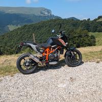 KTM 690 Duke - 2012