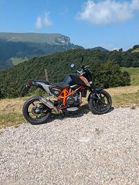 KTM 690 Duke - 2012